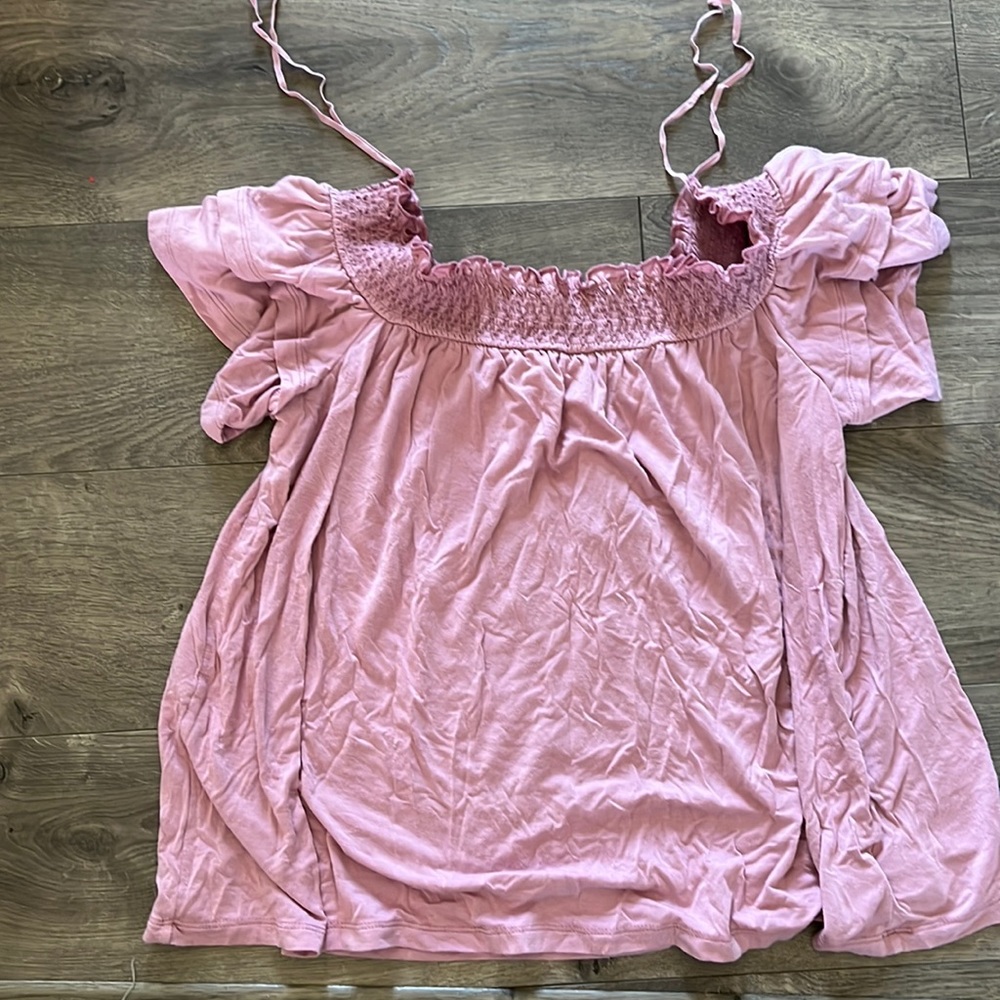 Aerie shirt
